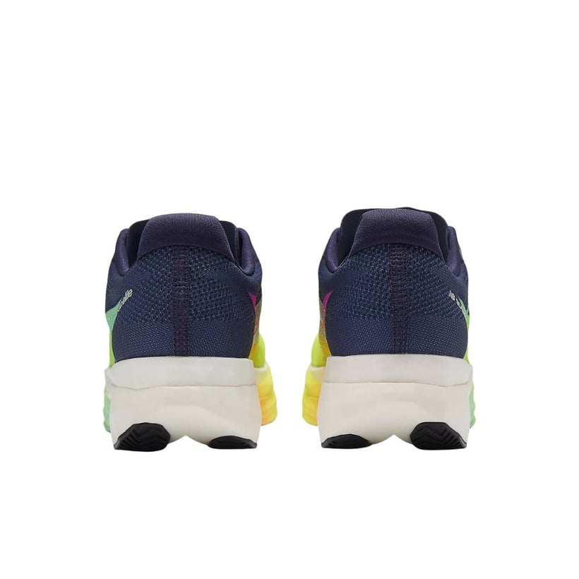 Scarpe New Balance FuelCell SuperComp Elite v5...