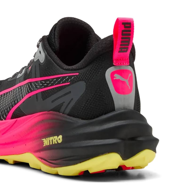 Zapatillas Puma Voyage NITRO 4 Negro Rosa SS26