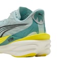 Zapatillas Puma Deviate NITRO 4 Azul Amarillo SS26 Mujer