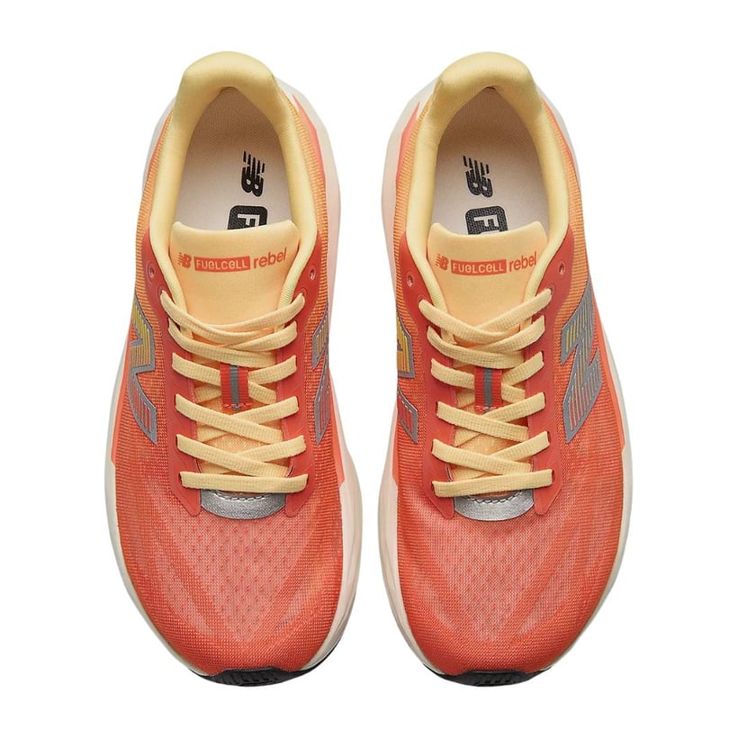 Scarpe New Balance FuelCell Rebel v5 Arancione...