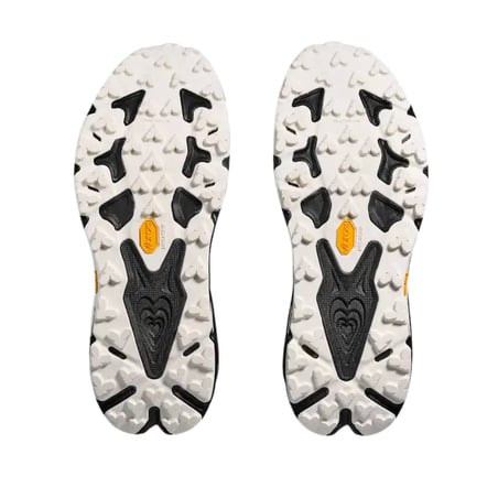 Scarpe Hoka Speedgoat 7 Nero Bianco SS26