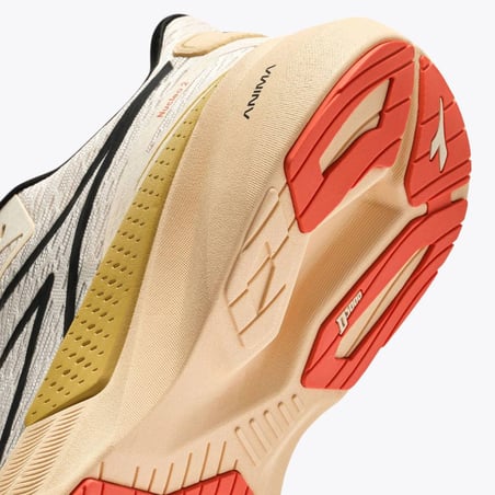 Buty do biegania Diadora Nucleo 2 Beżowo-Czarne SS26