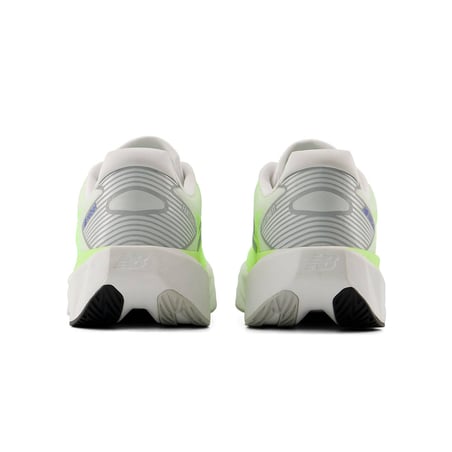 New Balance FuelCell Rebel v5 Schoenen Groen Wit SS26