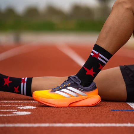 Sporcks Run Star Socks Black Red