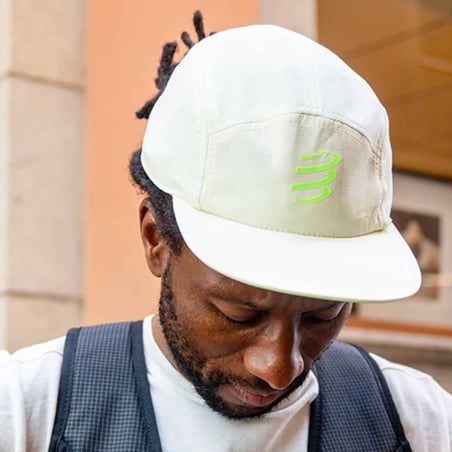 Boné Compressport 5 Panel Verde