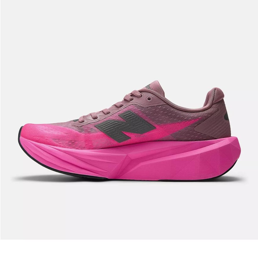 Buty New Balance FuelCell Rebel v5...