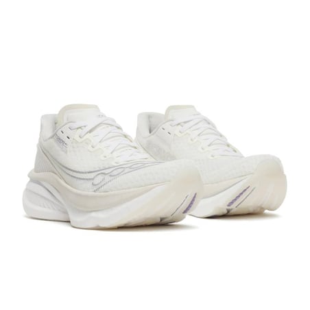 Scarpe Saucony Endorphin Azura Bianco SS26 Donna