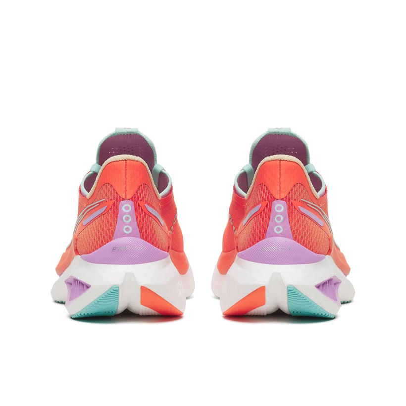 Chaussures Saucony Endorphin Pro 5 Orange...