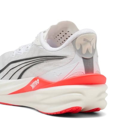Puma Deviate NITRO 4 White Red Running Shoes AW26