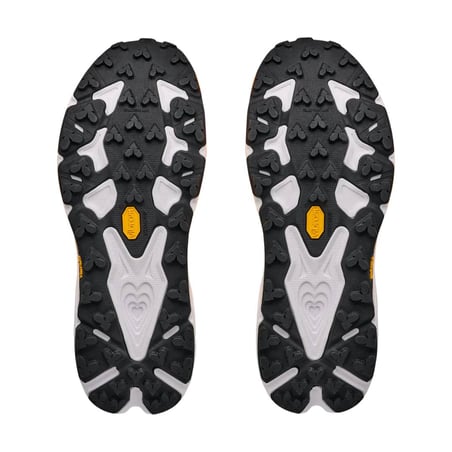 Buty Hoka Speedgoat 7 Biało-Pomarańczowe AW26