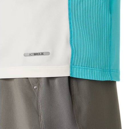 Camiseta Asics Road Fade Manga Azul Blanco