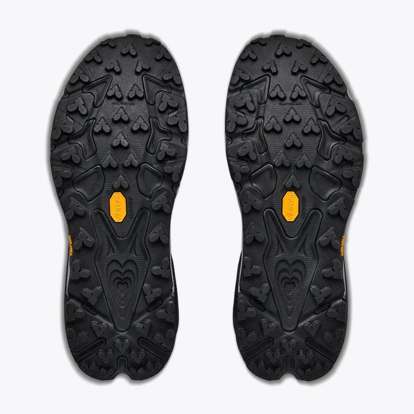 Tênis Hoka Speedgoat 7 Cinza Preto AW26