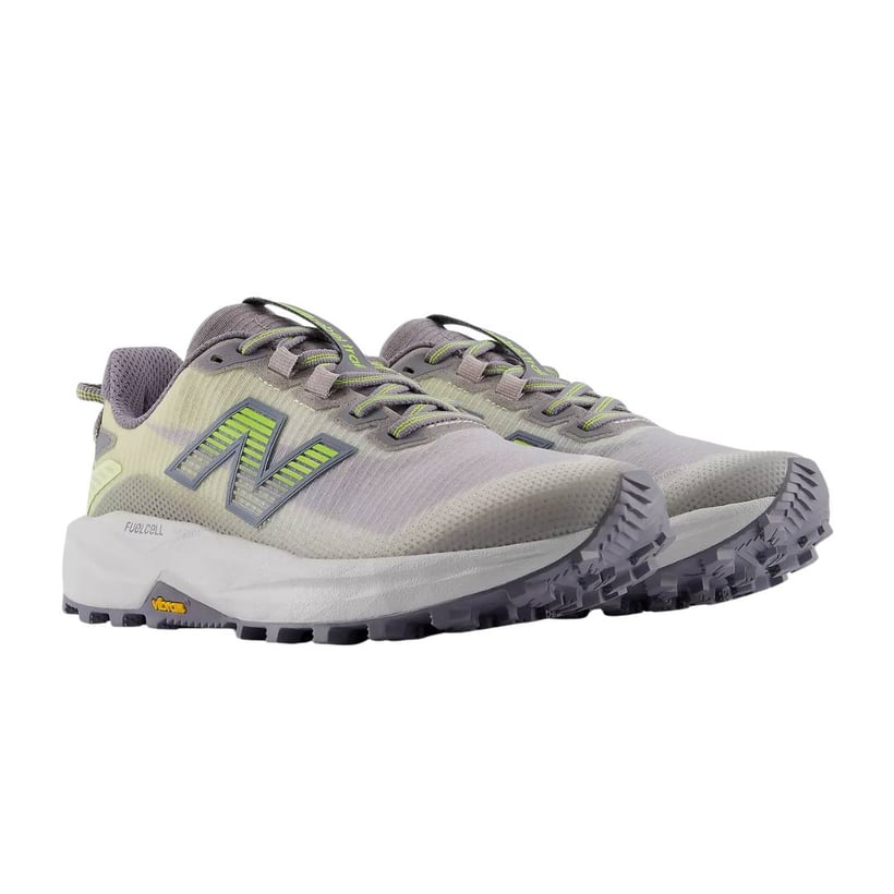 Chaussures New Balance FuelCell Rebel Trail...