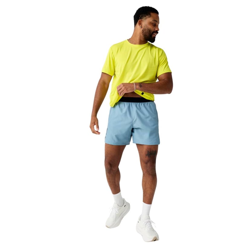 Brooks Dash Short Blau