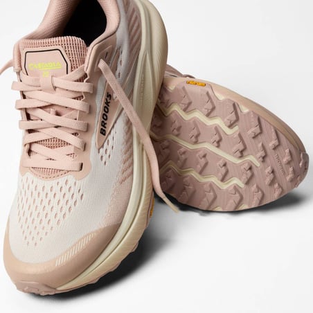 Scarpe Brooks Cascadia 20 Rosa Beige AW26 Donna