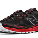 New Balance Vazee Summit Trail czarny / czerwony SS17