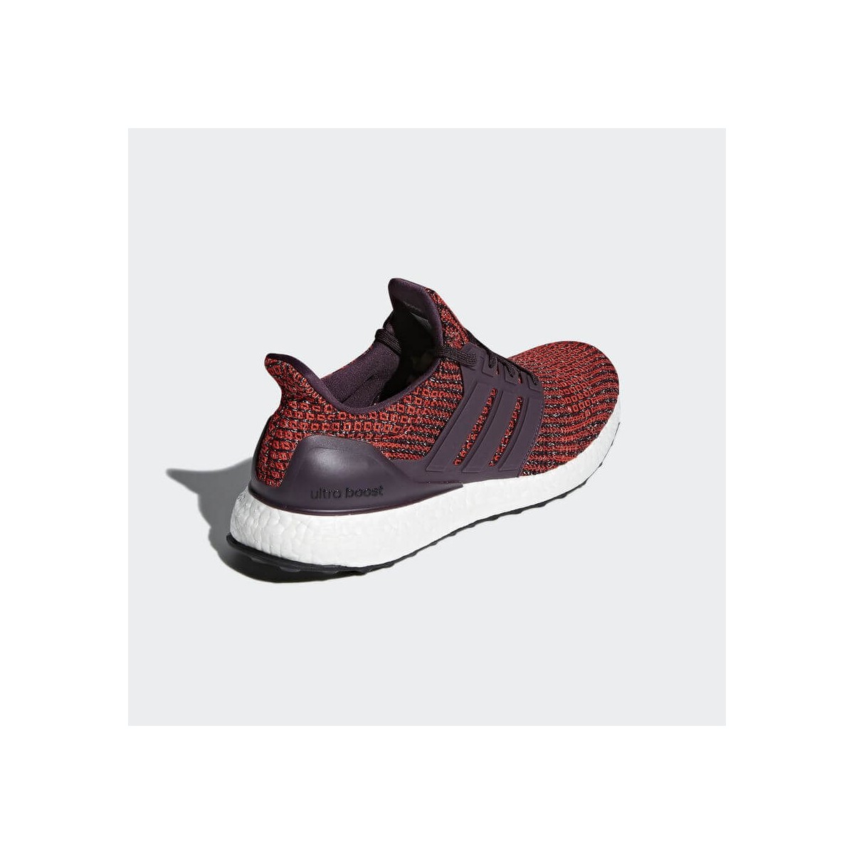 ultra boost rojas