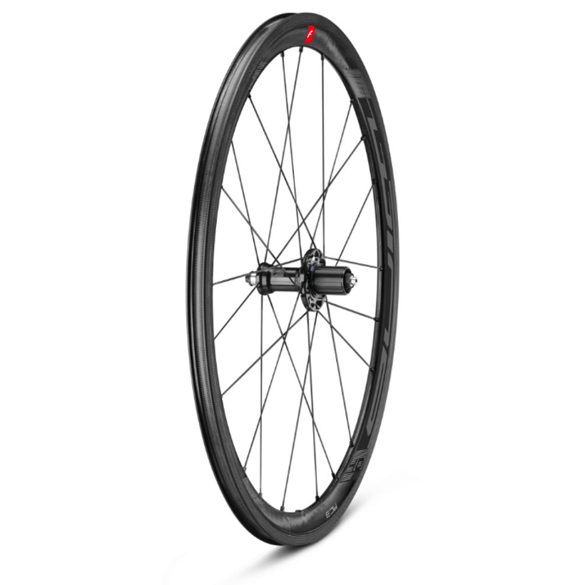 Pair of Fulcrum WIND 40 C17 wheels for tires