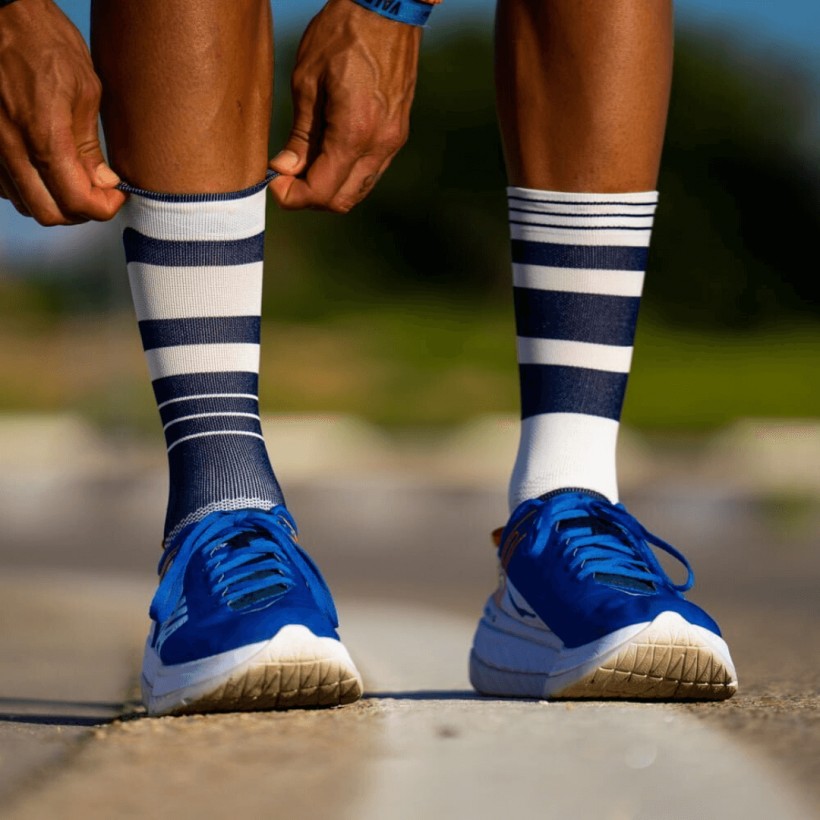 Crazy Lines Blue Sock