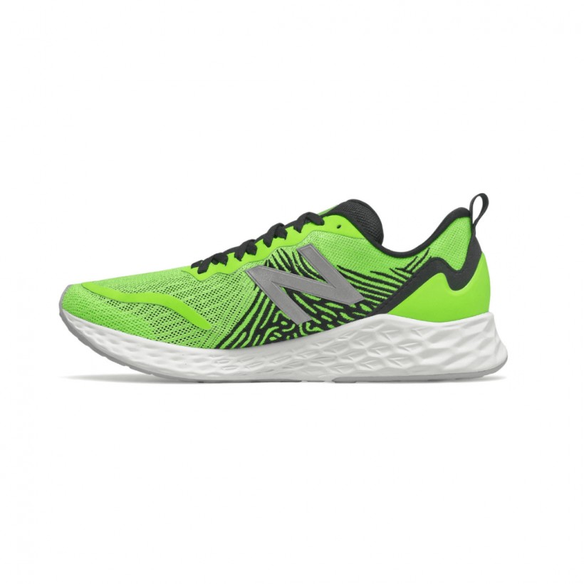 Tênis de corrida New Balance Fresh Foam Tempo Verde Lima Preto AW20