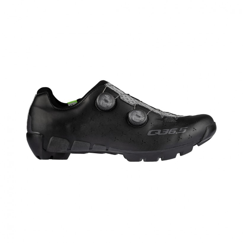 Q36.5 Scarpe da avventura uniche nere