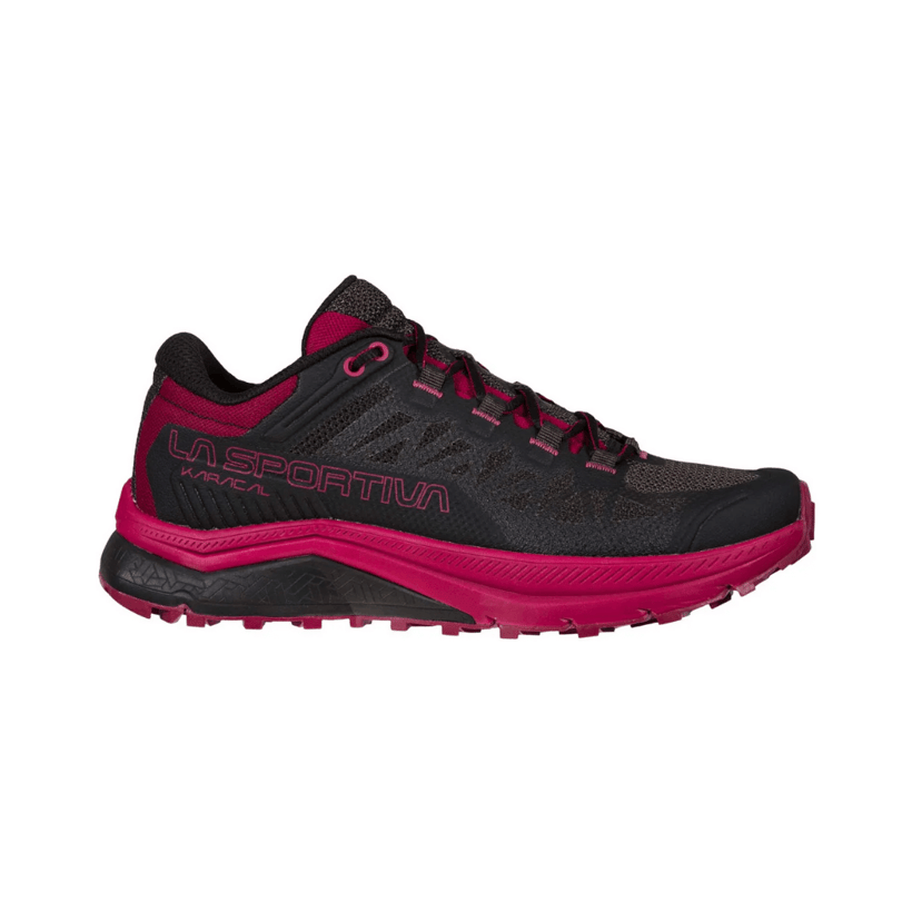Damen-Laufschuhe La Sportiva Karacal Schwarz/Bordeaux SS21