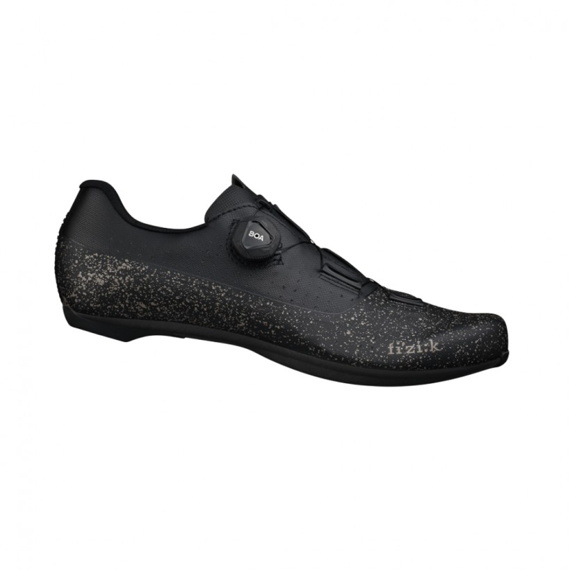 Fizik R4 Tempo Overcurve Czarne buty Les