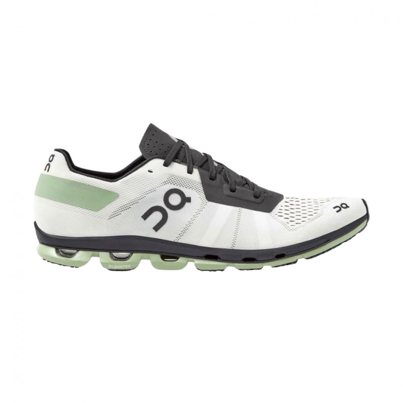 ON CloudFlash Schuhe Weiß Schwarz AW21