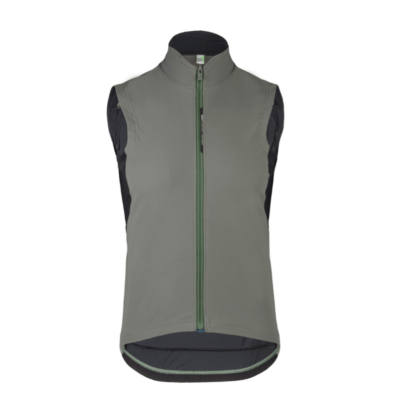 Q36.5 L1 Essential Vest Donkergroen