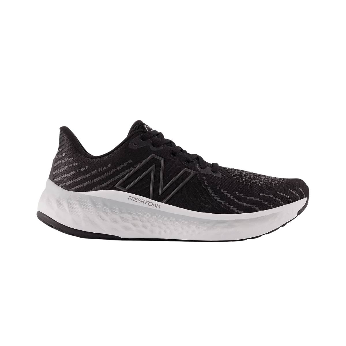 Chaussures New Balance Fresh Foam X Vongo v5 Noir Blanc AW22, Taille 42 - EUR