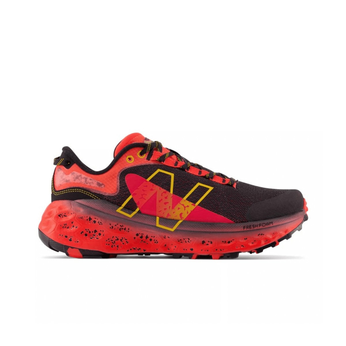 Chaussures New Balance Fresh Foam More Trail v2 Rouge Noir AW22, Taille 42 - EUR