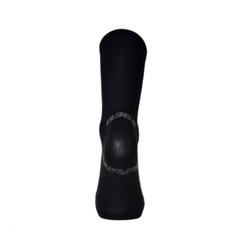 Q36.5 Ultra Long White Socks