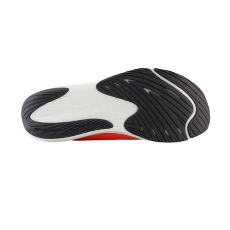New Balance FuelCell Rebel V3 Oranje Sneakers
