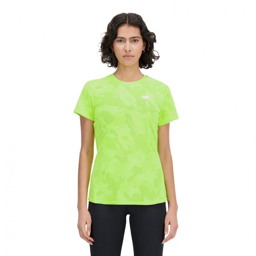 Camiseta New Balance Q Speed Jacquard Manga Curta Verde Lima Feminina