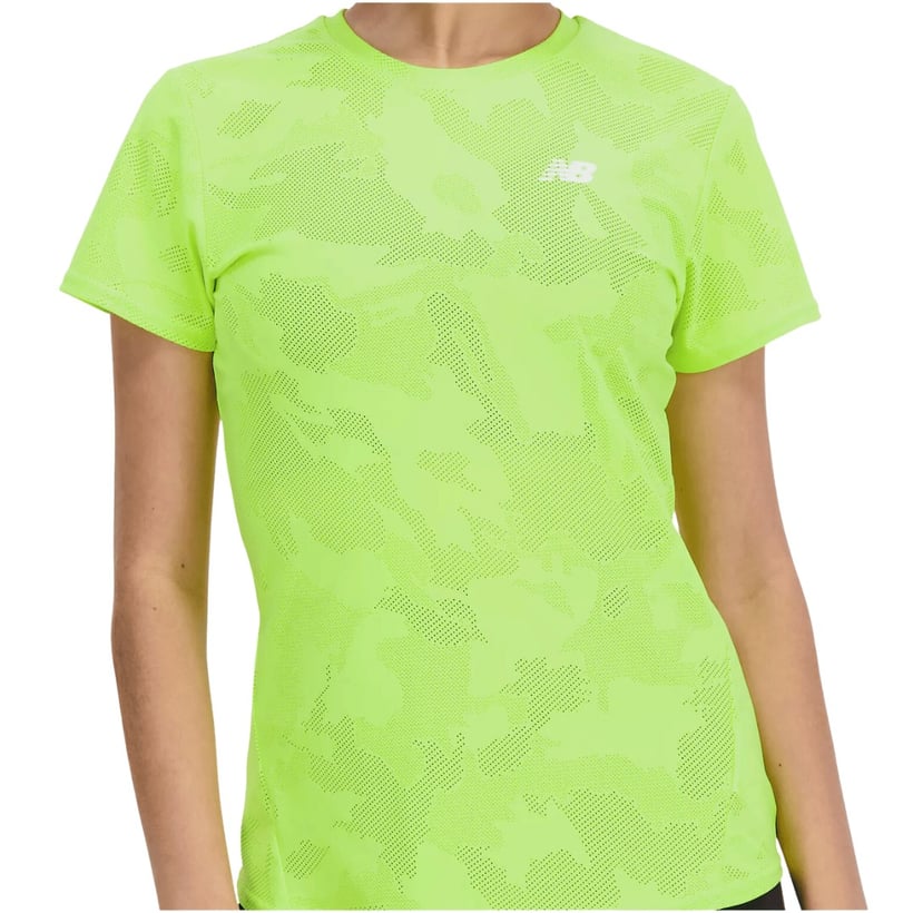 Camiseta New Balance Q Speed Jacquard Manga...