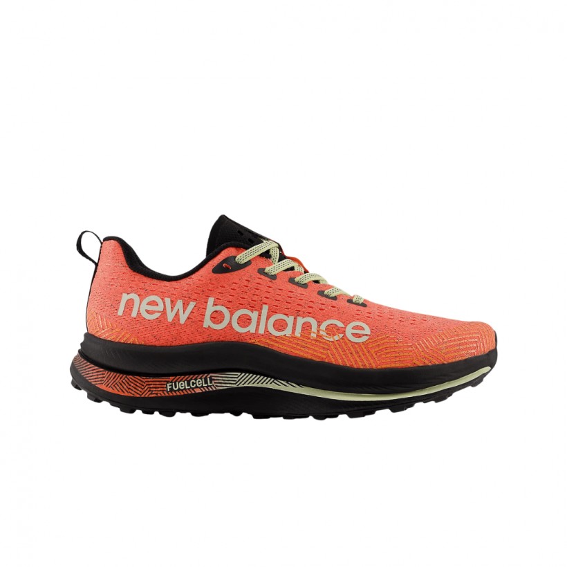New Balance FuelCell SuperComp Trail Orange AW23 Schuhe