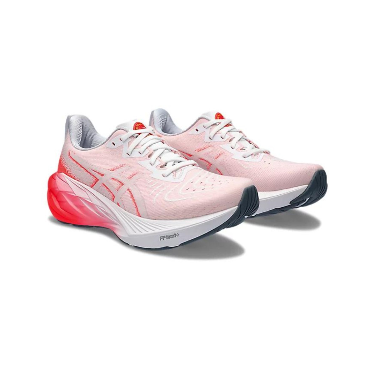 Scarpe da corsa Asics Novablast 4 Bianco Rosso Donna Comfort e stile