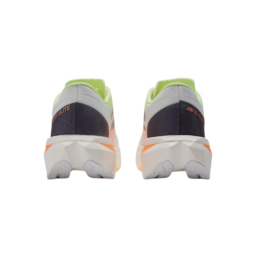 New Balance FuelCell SuperComp Elite V4 Weiß...