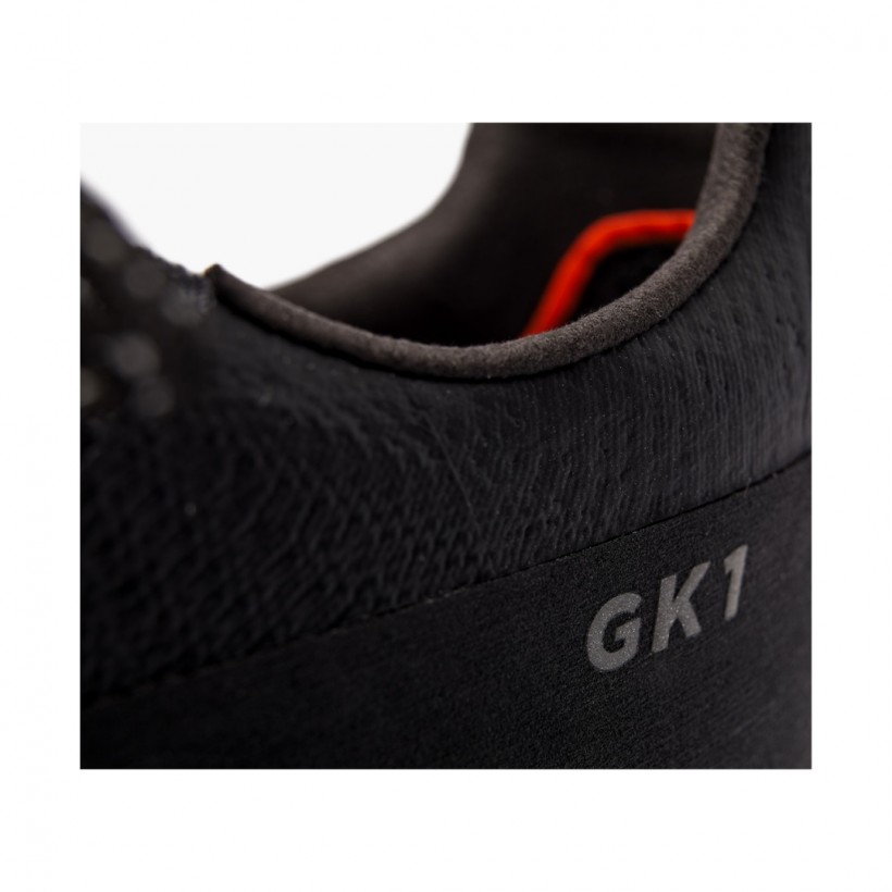 DMT GK1 Gravel Black Garnet Shoes