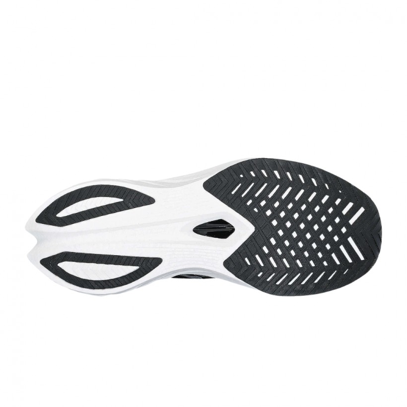 Zapatillas Saucony Endorphin Speed 4 Negro...