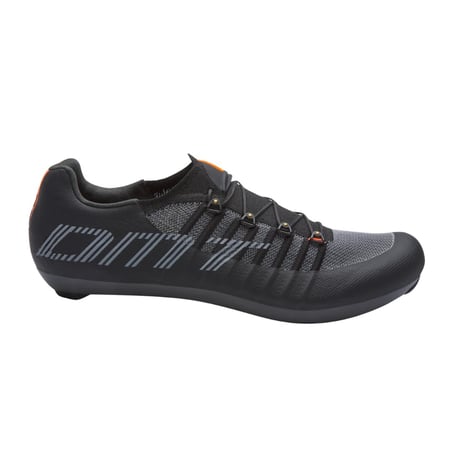 Scarpe nere 25 di DMT Pogi
