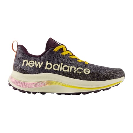 Zapatillas New Balance FuelCell SuperComp Trail v1 Gris Amarillo Mujer