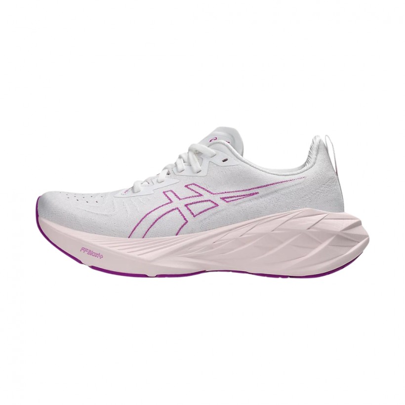 Tênis de corrida feminino Asics Novablast 4...