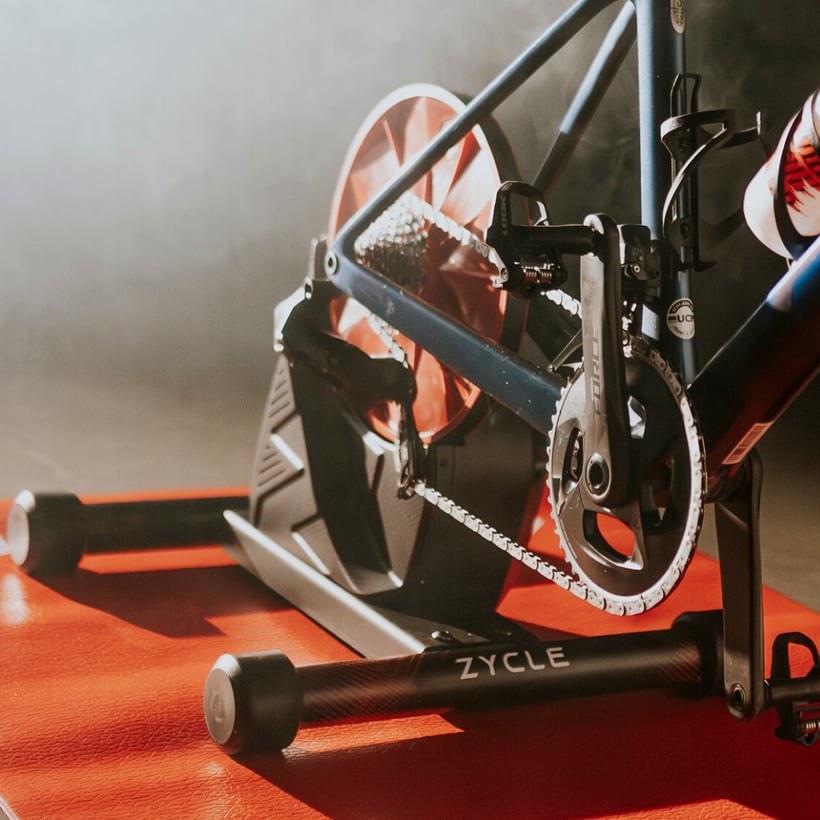 Zycle Smart ZDrive MAX Roller Rot Schwarz