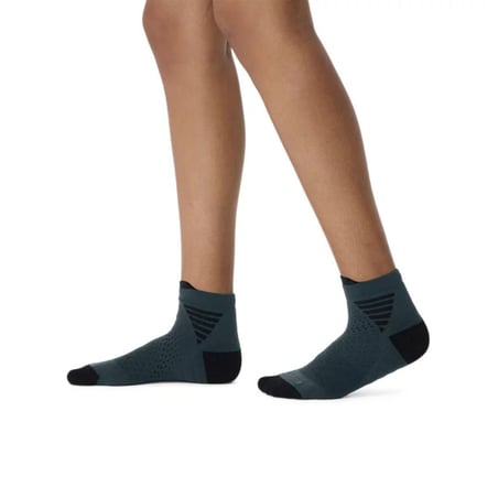 Asics Fujitrail Quarter Green Black Socks