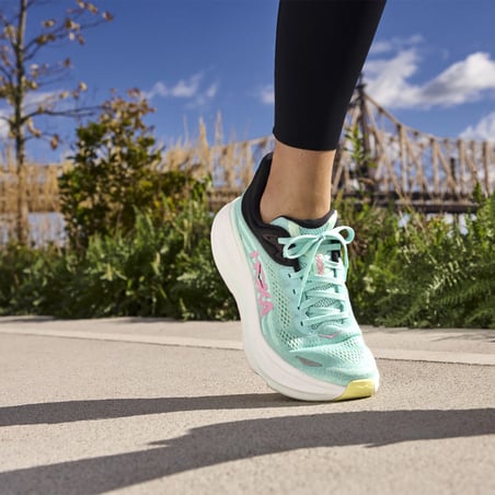 Chaussures Hoka Bondi 9 Vert Rose SS25 Femme