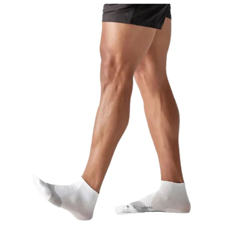 Skarpety Feetures Elite Ultra Light Quarter Białe