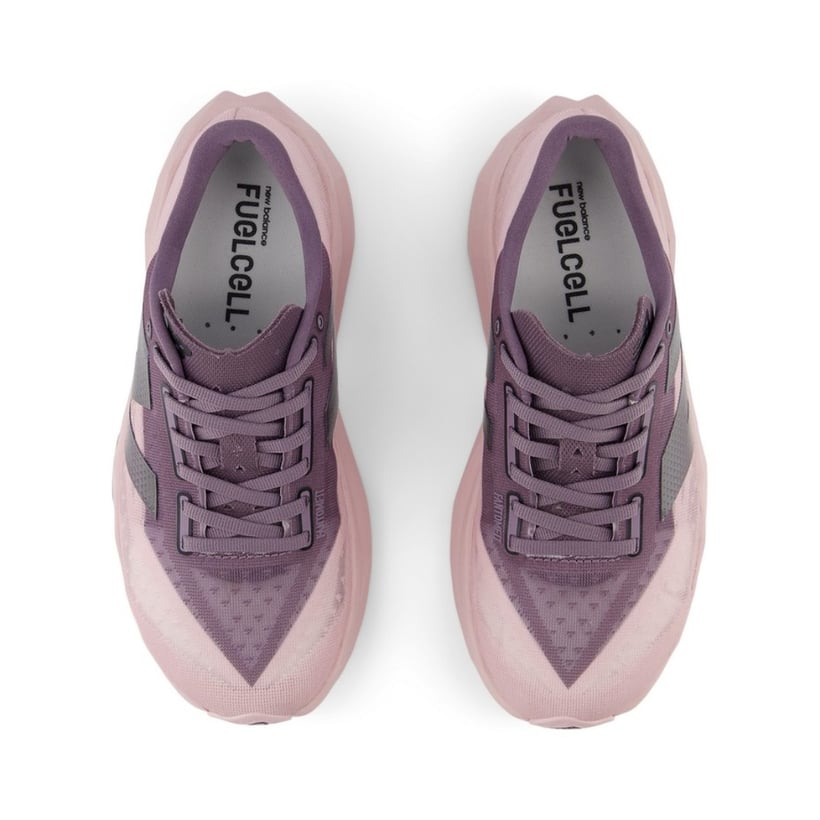 Ténis New Balance FuelCell Rebel v4 Roxo Rosa...
