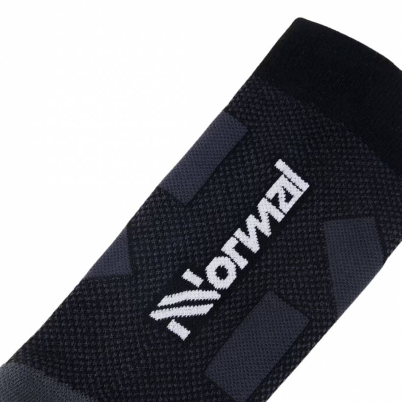 NNormal Race White Socks