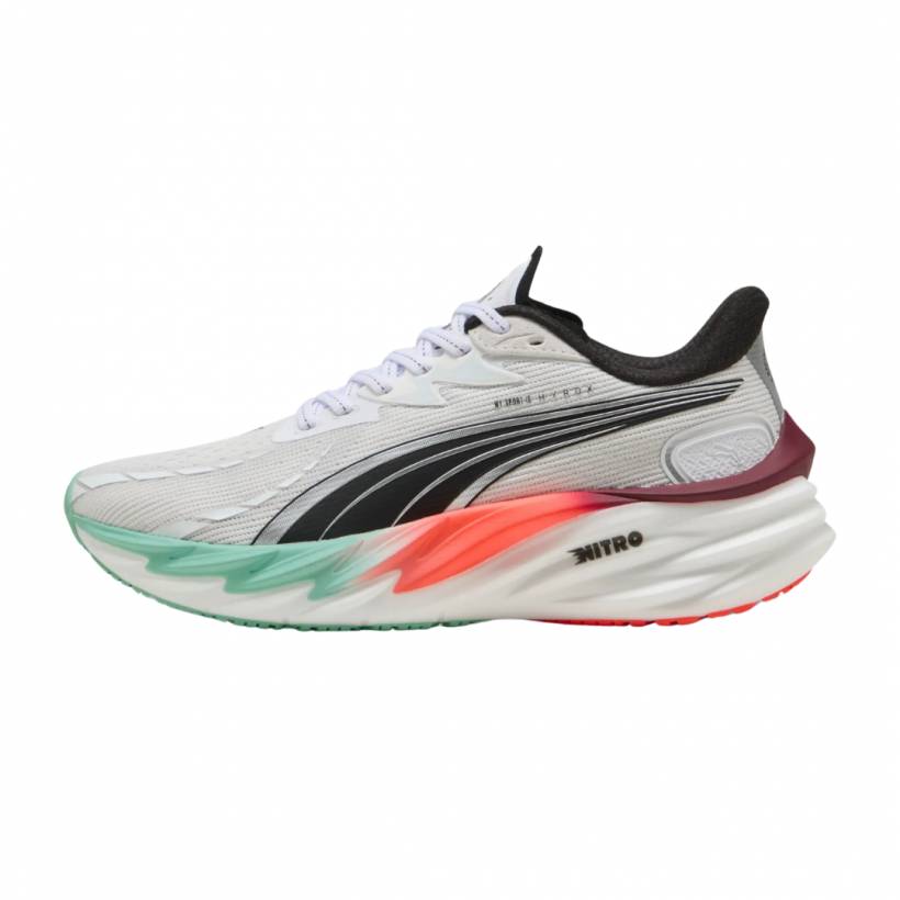 Chaussures Puma Velocity NITRO 4 HYROX Blanc Noir AW25 Femme